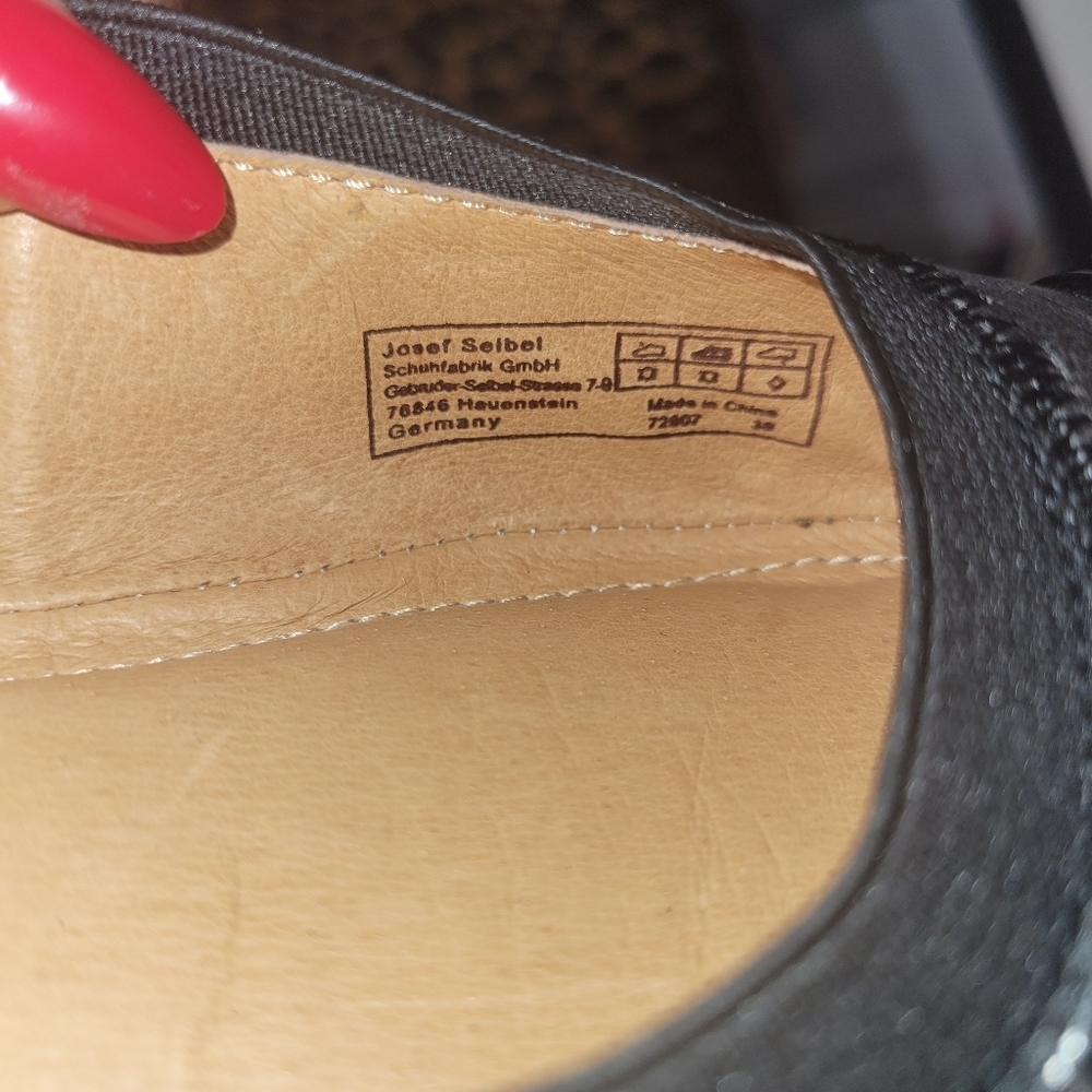 Josef Seibel Women's Black and Gray Shoes Size # 8 - Picture 4 of 10